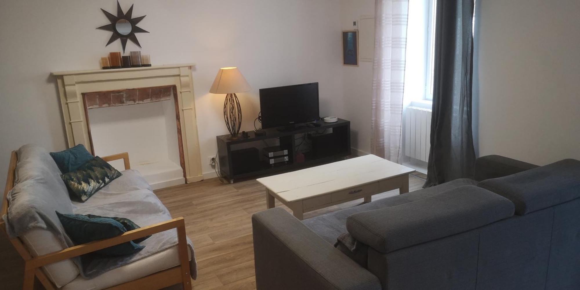 Holiday home Maison Dans Le Village De *